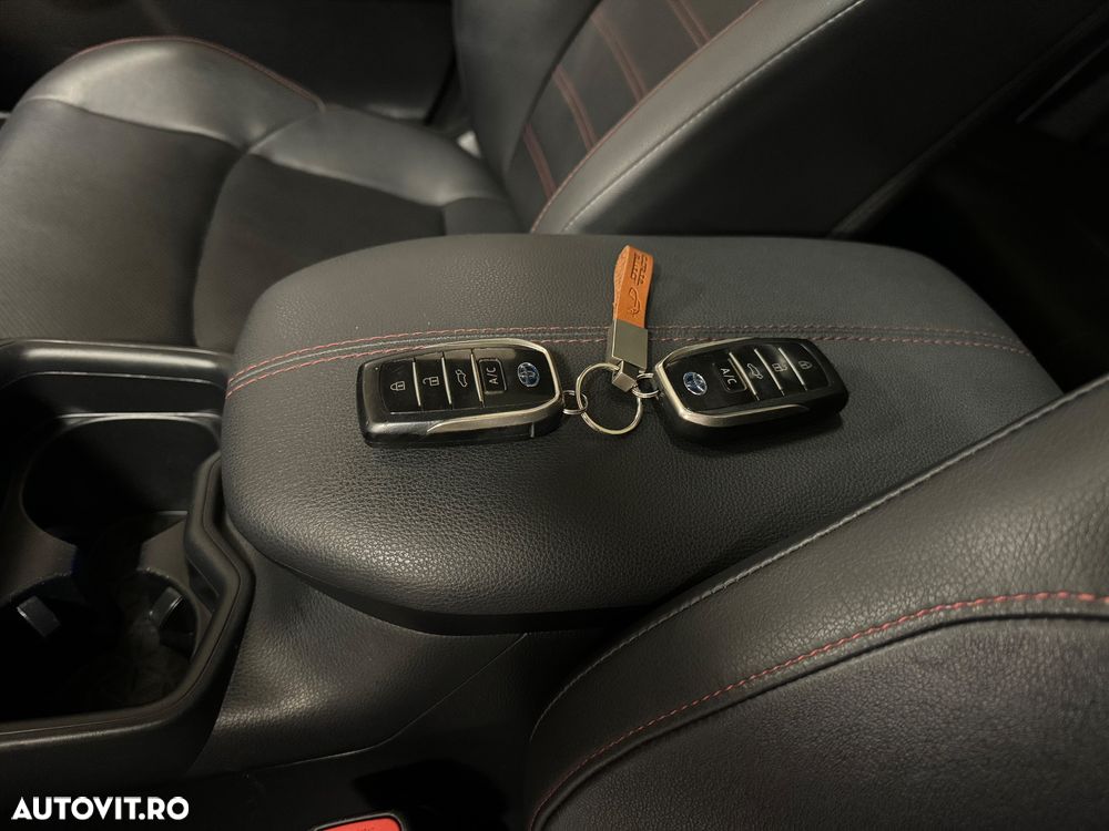 Toyota RAV4 Plug-in-Hybrid GR SPORT - 14