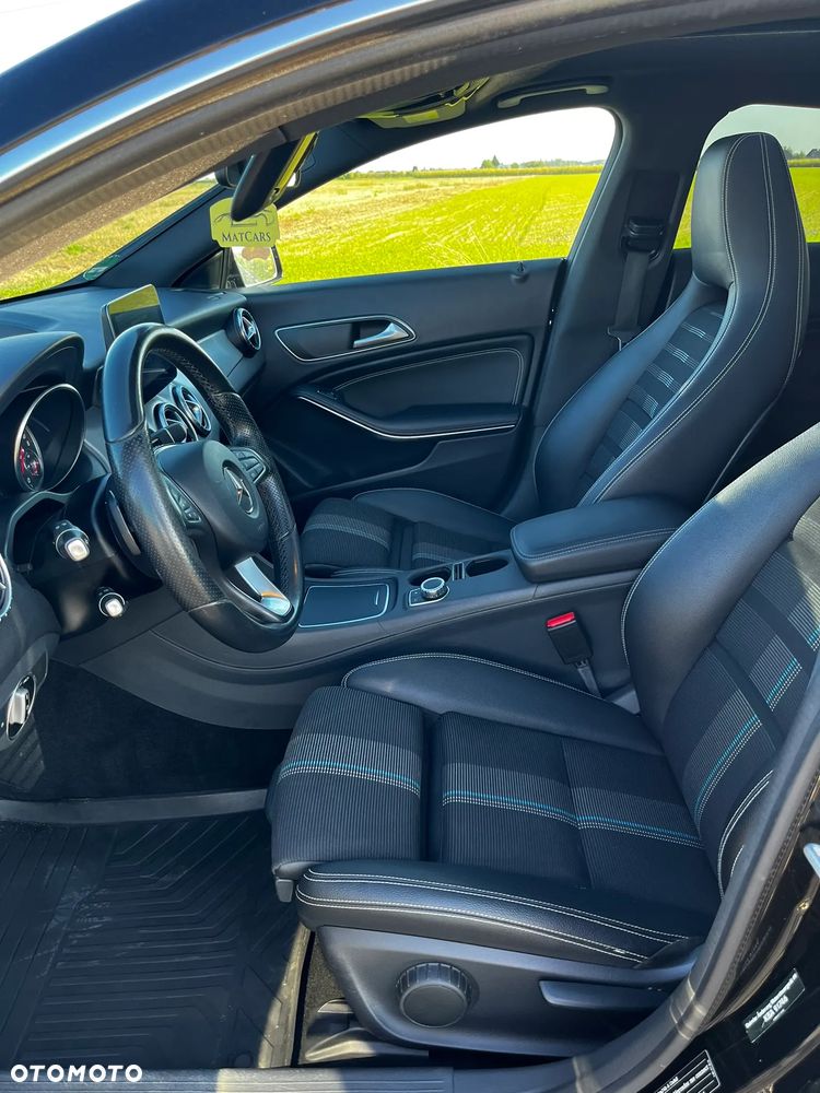 Mercedes-Benz CLA - 20