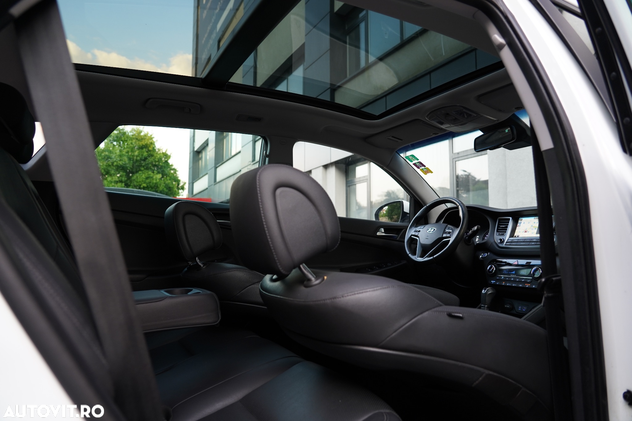 Hyundai Tucson 2.0 CRDI 4WD 6AT Luxury Pack+ - 11