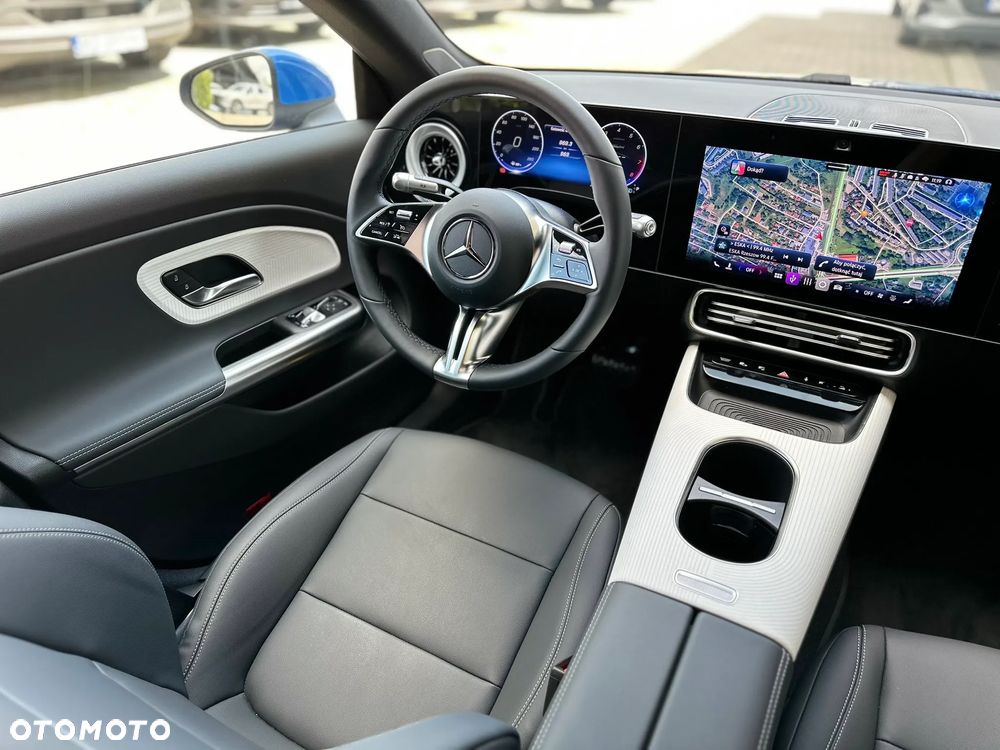 Mercedes-Benz CLA - 11