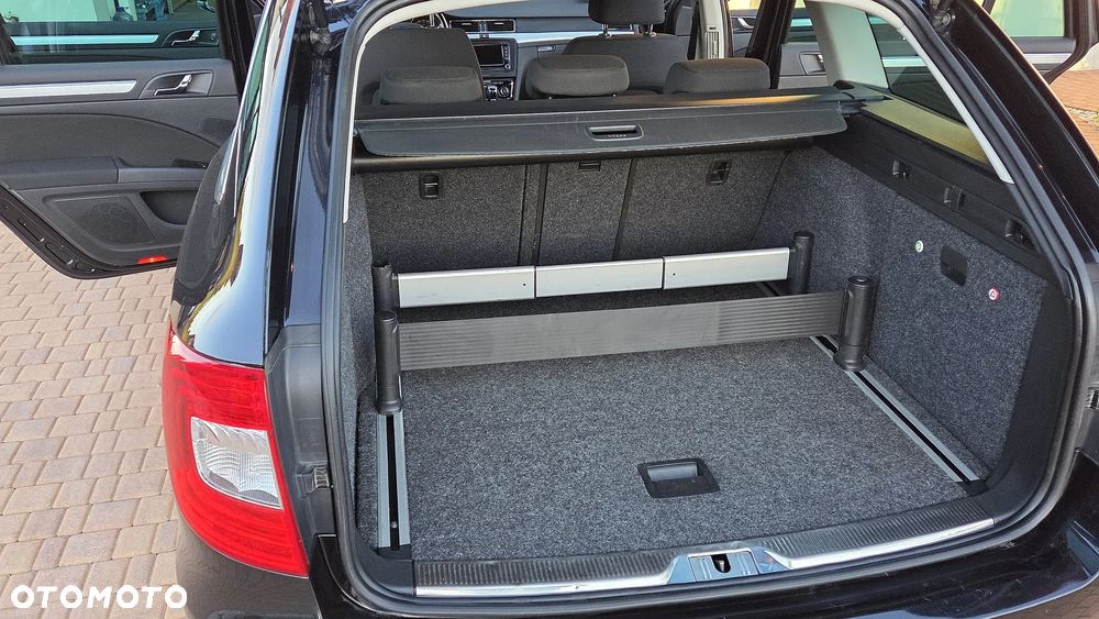 Skoda Superb 2.0 TDI Elegance - 12