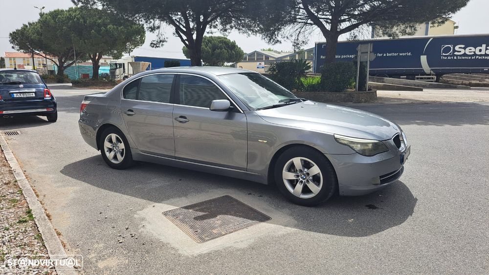 BMW 520 d Executive - 15