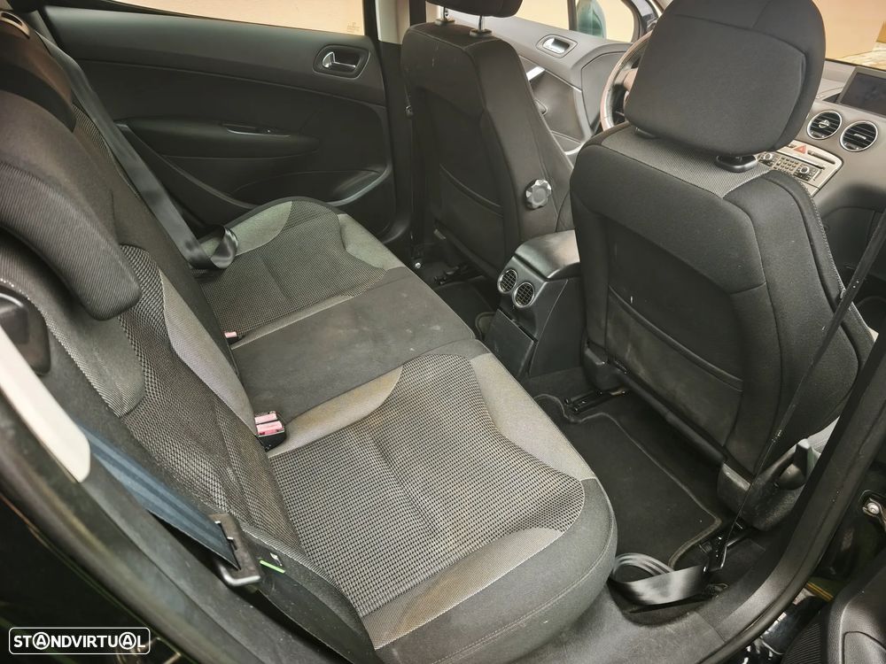 Peugeot 308 1.6 HDi Sport - 17