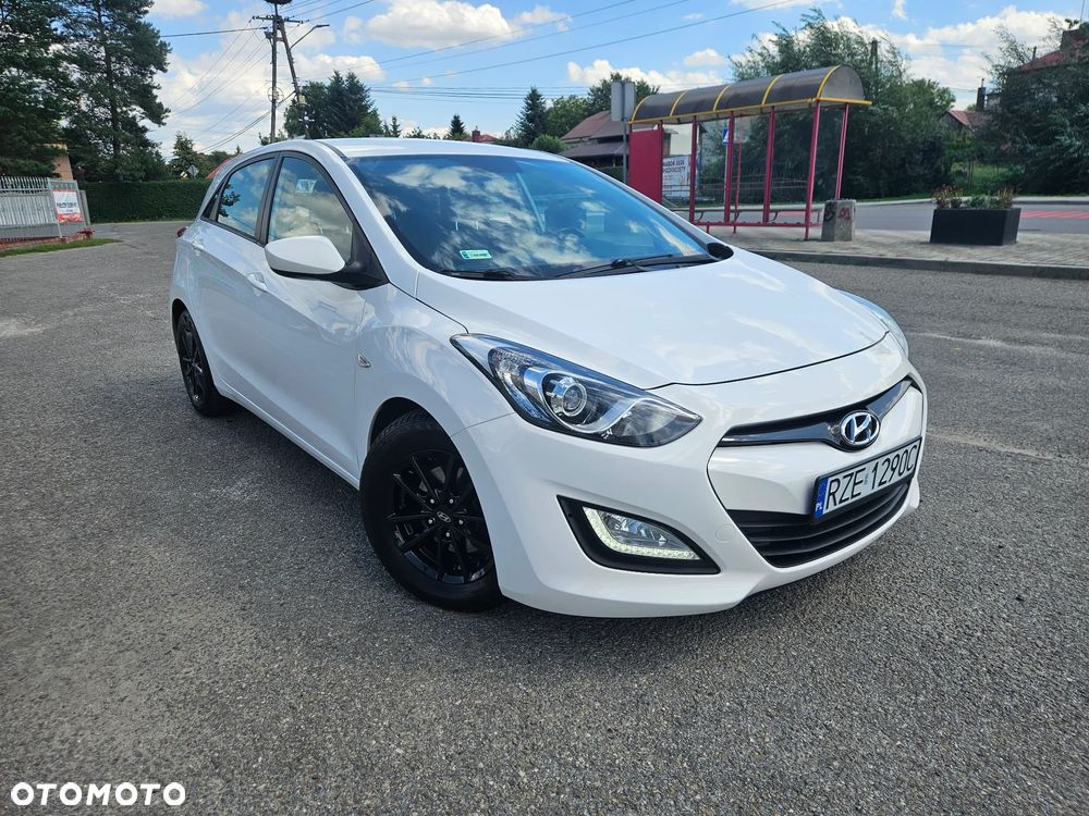 Hyundai i30 1.4 CRDi Advantage - 3
