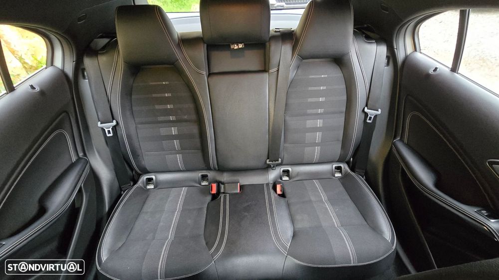 Mercedes-Benz A 180 d Urban - 37