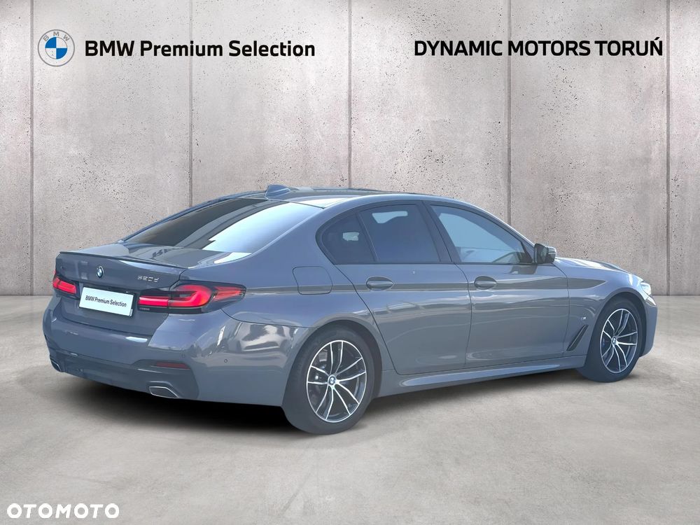 BMW Seria 5 520d xDrive M Sport sport - 8