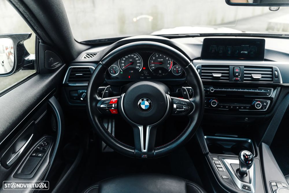 BMW M4 DKG Competition - 23