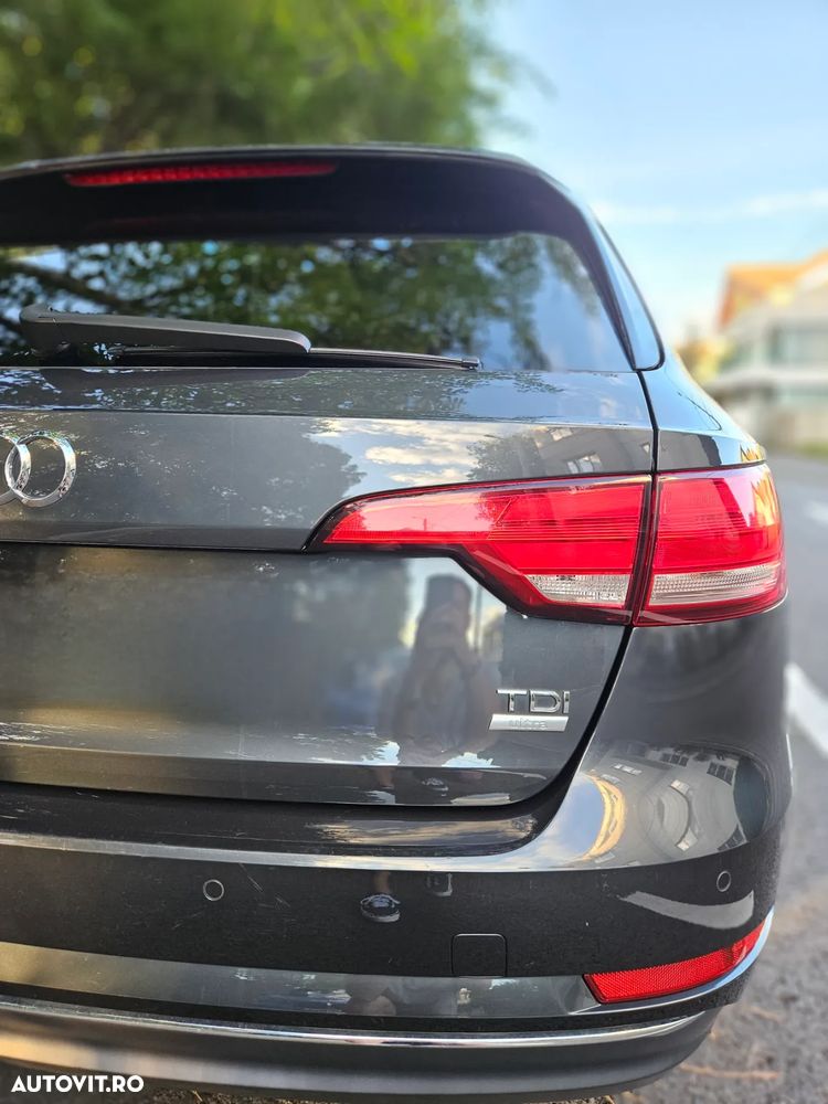 Audi A4 2.0 TDI S tronic - 11