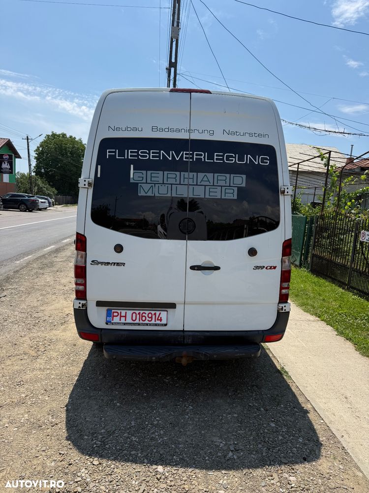 Mercedes-Benz Sprinter - 6