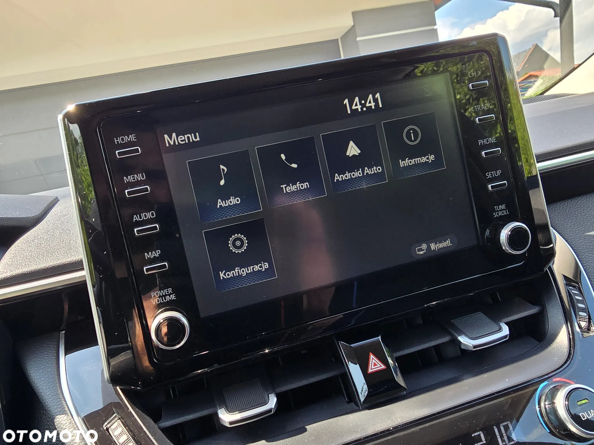 Toyota Corolla 1.6 Comfort - 16