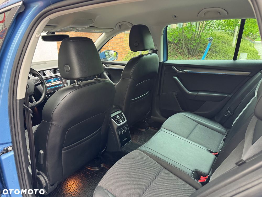 Skoda Octavia 2.0 TDI 4x4 DSG Premium Edition - 15
