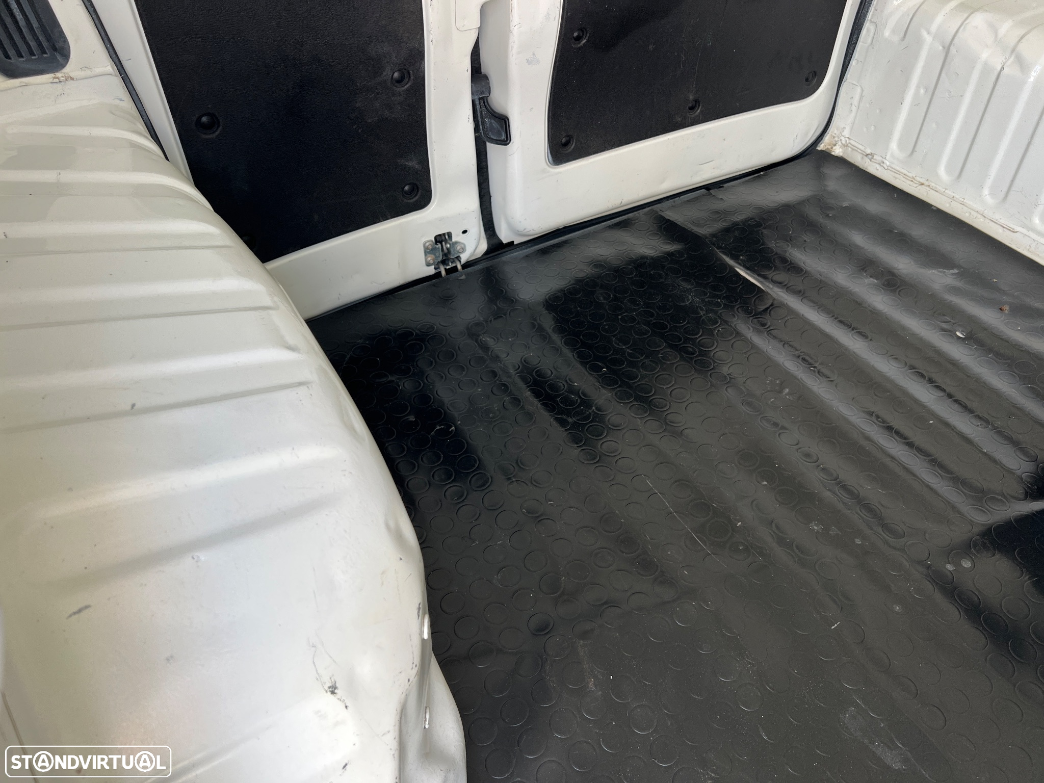 Fiat Fiorino m jet 2 - 14