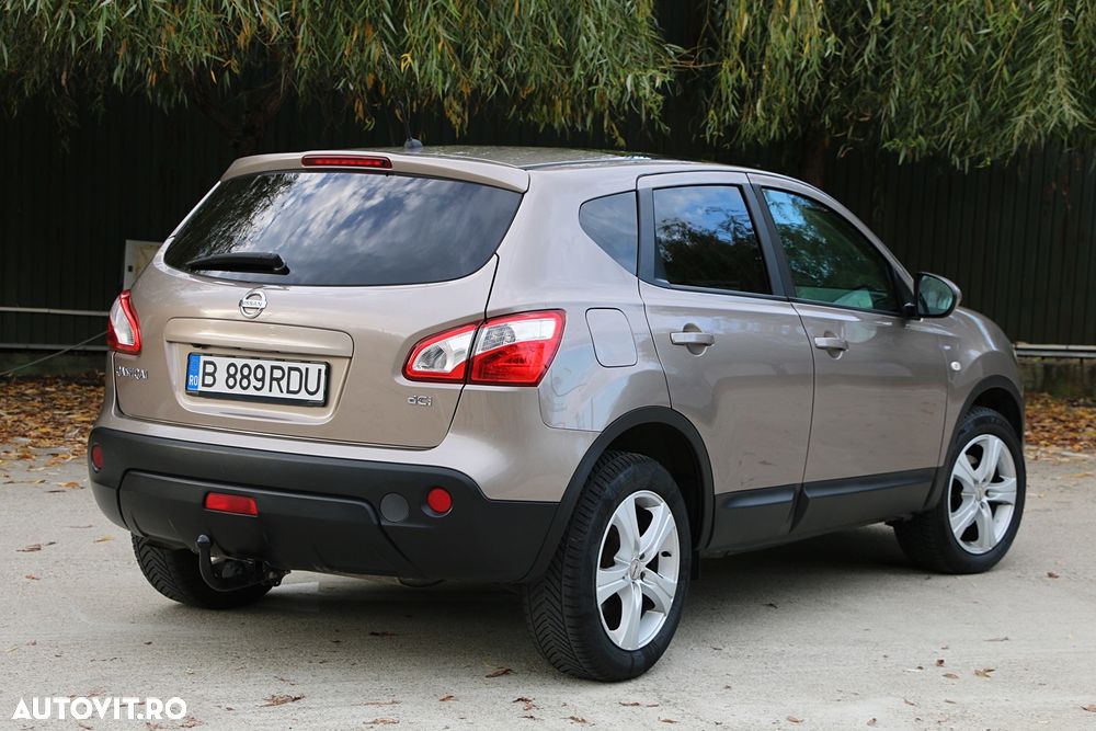 Nissan Qashqai - 11