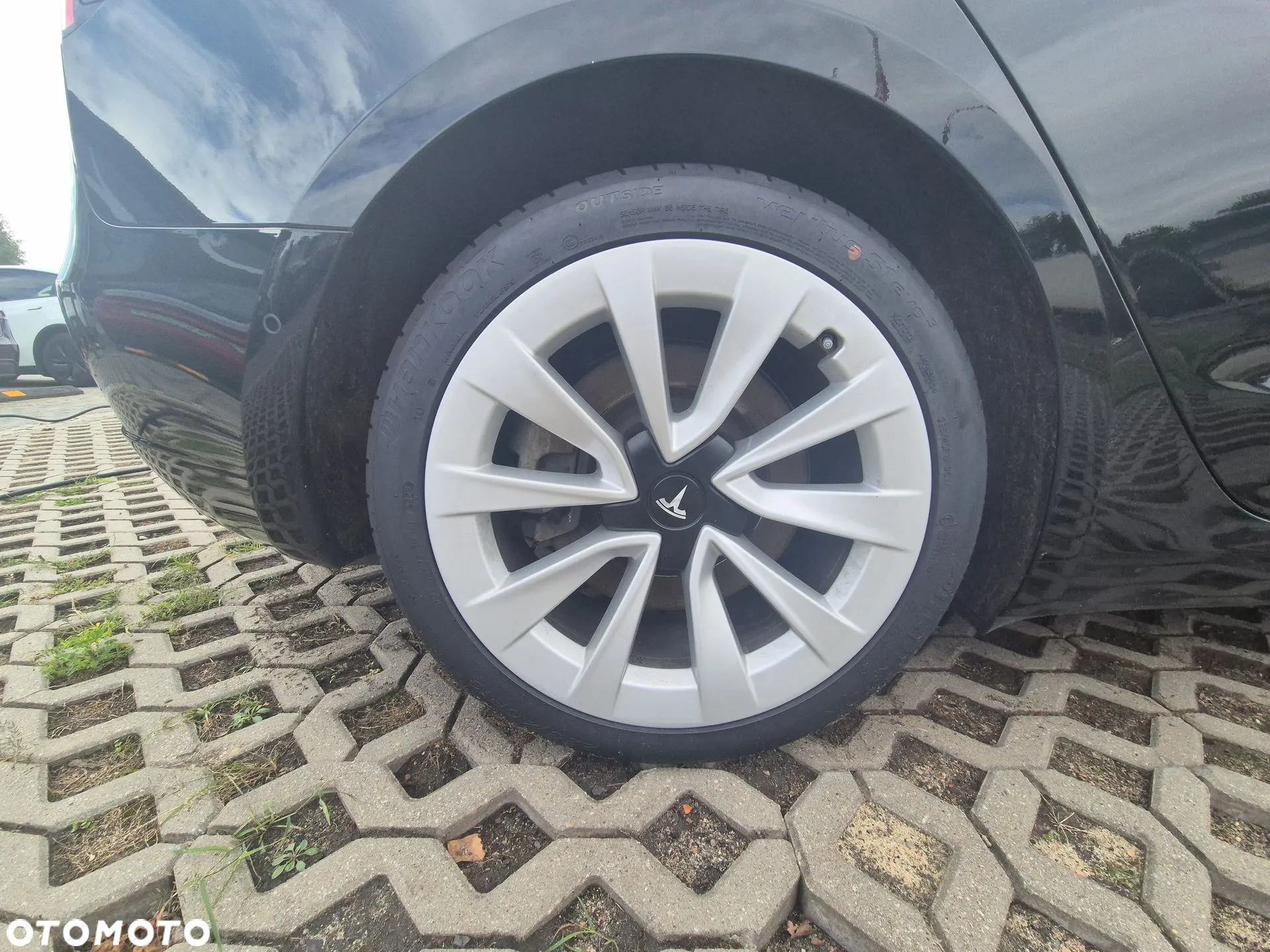 Tesla Model 3 Long Range RWD - 13