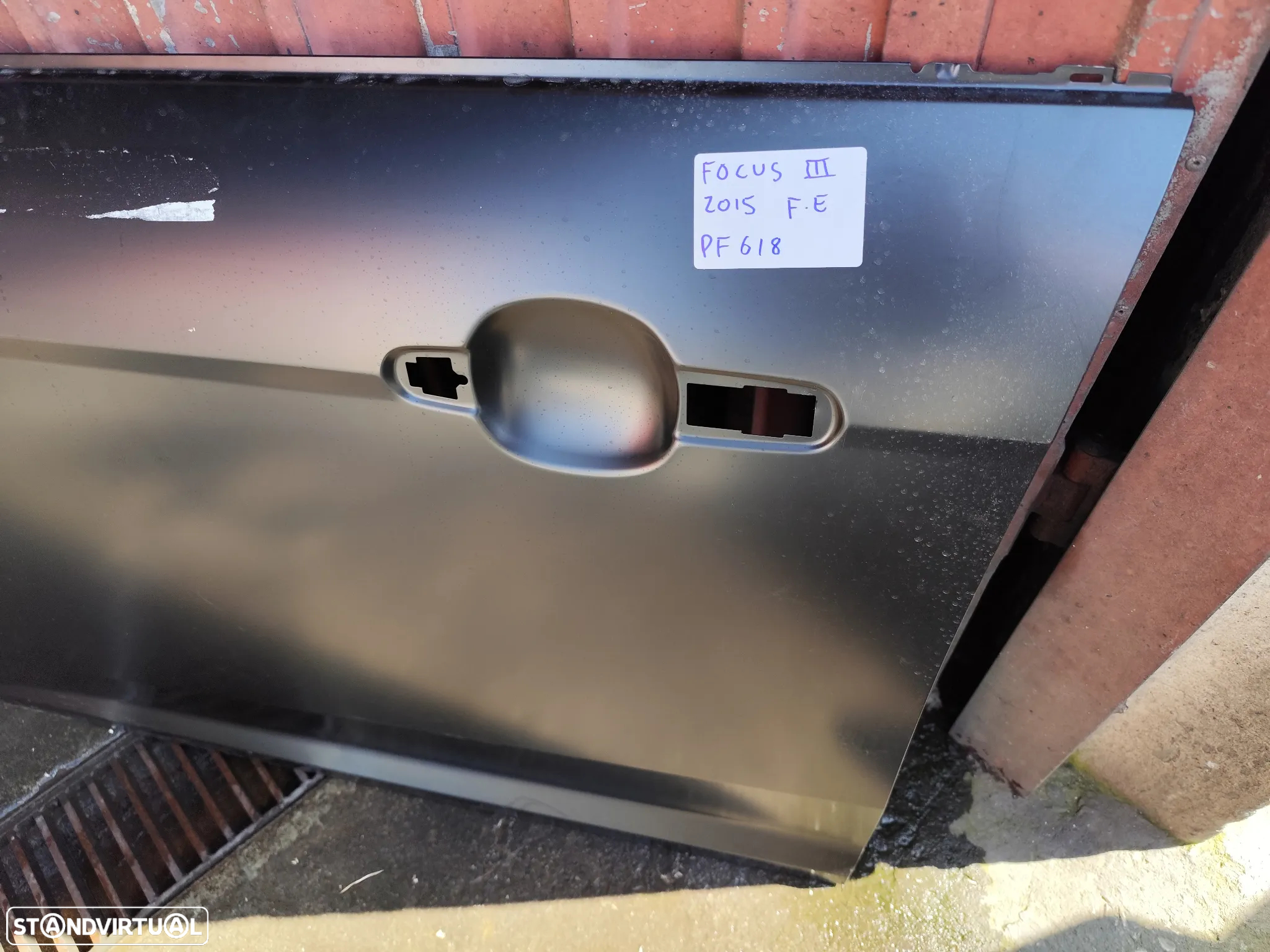 FORD FOCUS III PAINEL PORTA FRENTE ESQUERDA - PF618 - 2