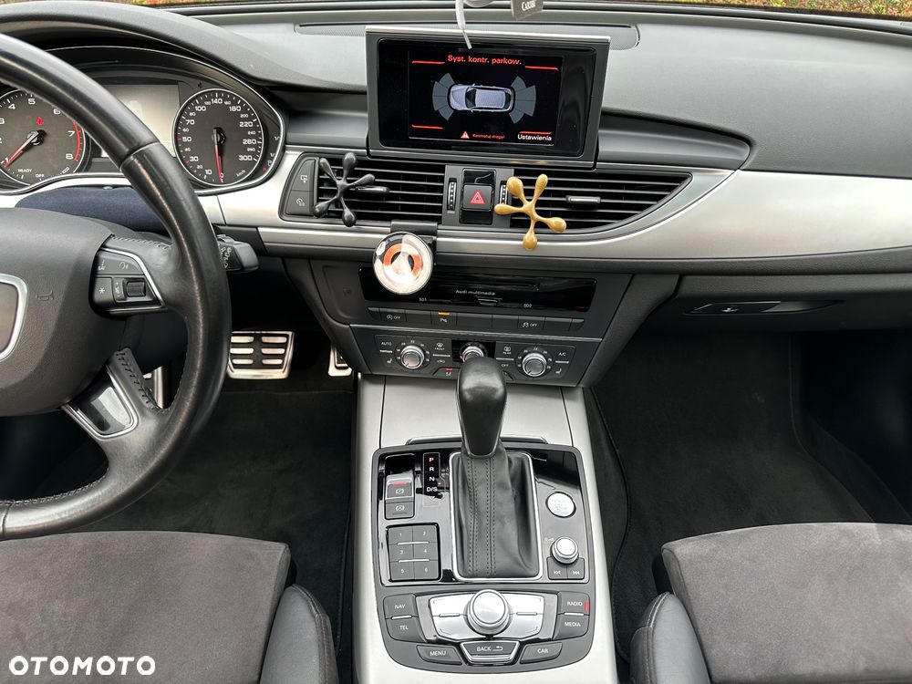 Audi A6 Avant - 17