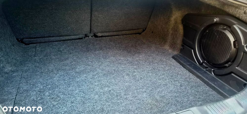 Ford Mustang 5.0 V8 GT - 38