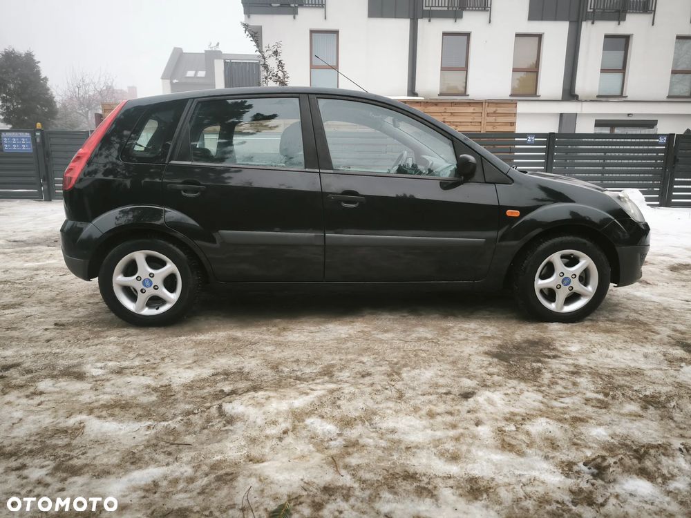 Ford Fiesta 1.25 - 11