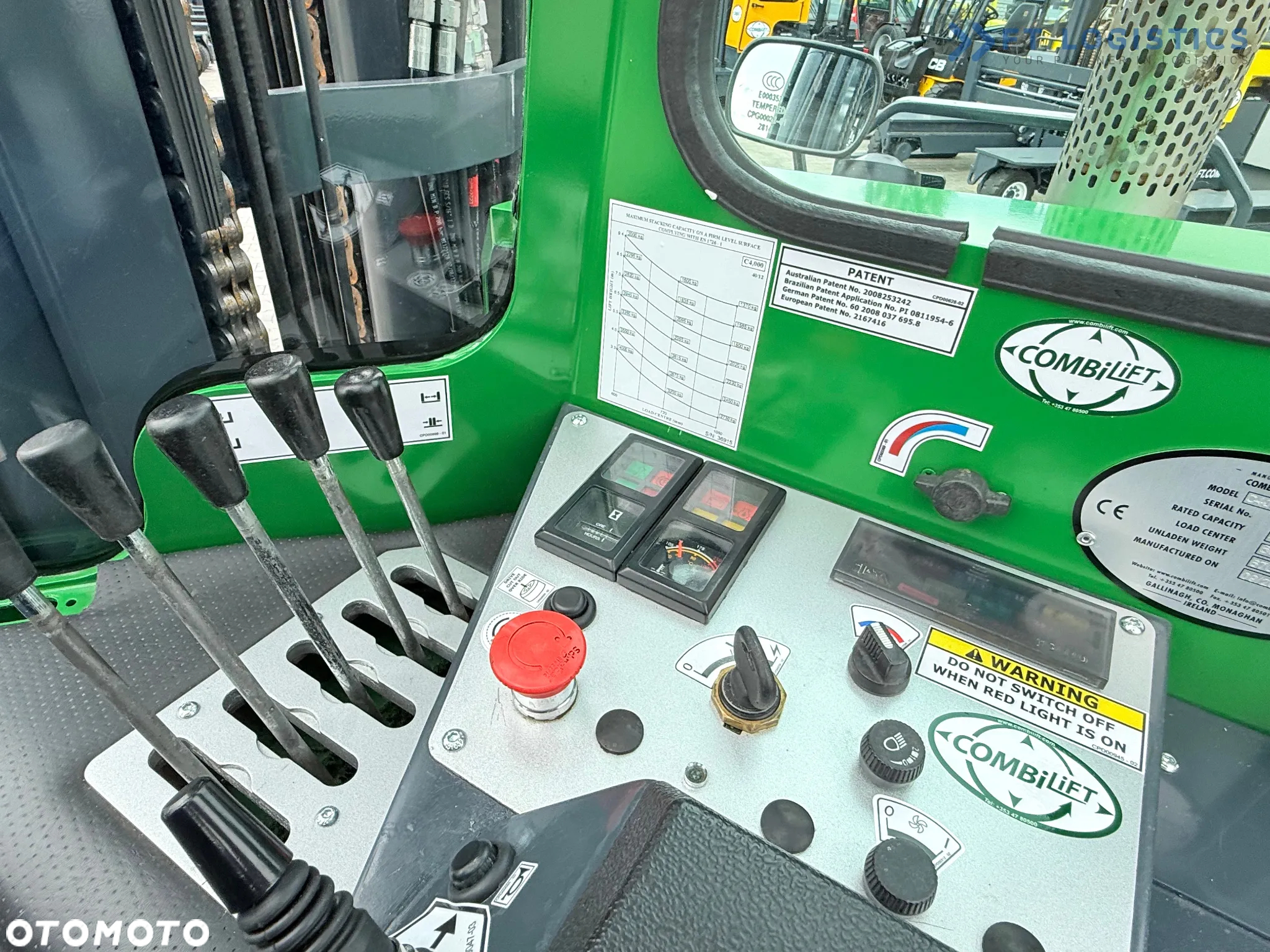 Combilift C4000 / TRIPLEX / 9300MM /  DUŻY WYBÓR WÓZKÓW CZTEROKIERUNKOWYCH / WOLNY SKOK / POZYCJONER / GAZ / KABINA / JAK NOWY - 17