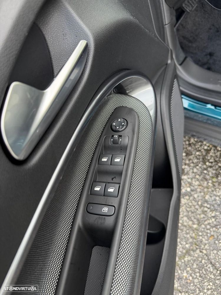 Fiat 600 1.2 Hybrid Icon - 17