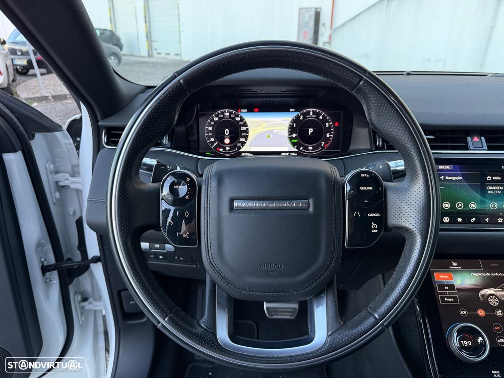 Land Rover Range Rover Evoque P300e R-Dynamic SE - 13