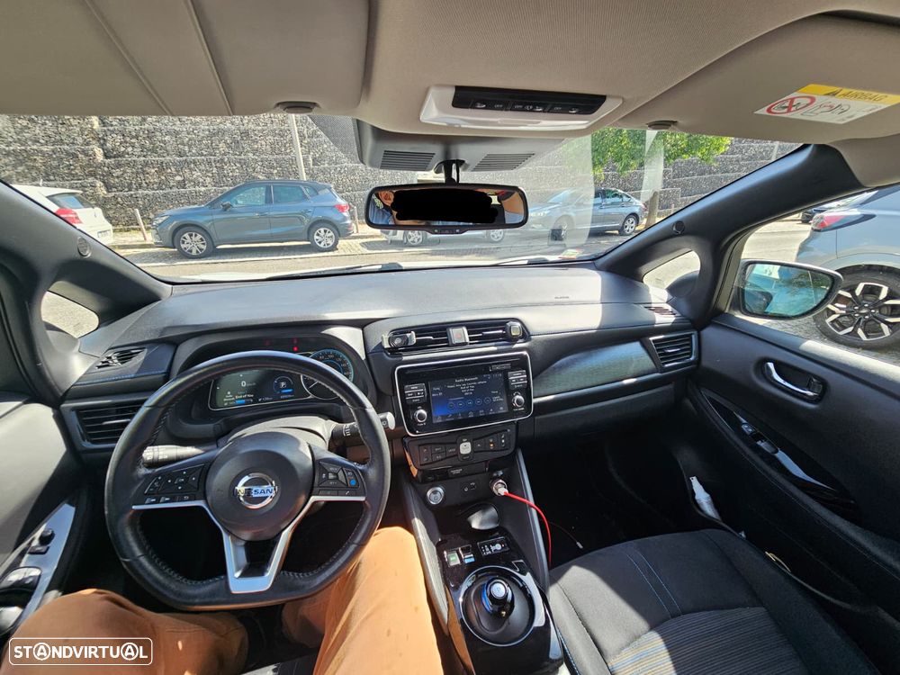 Nissan Leaf N-Connecta Two Tone - 23