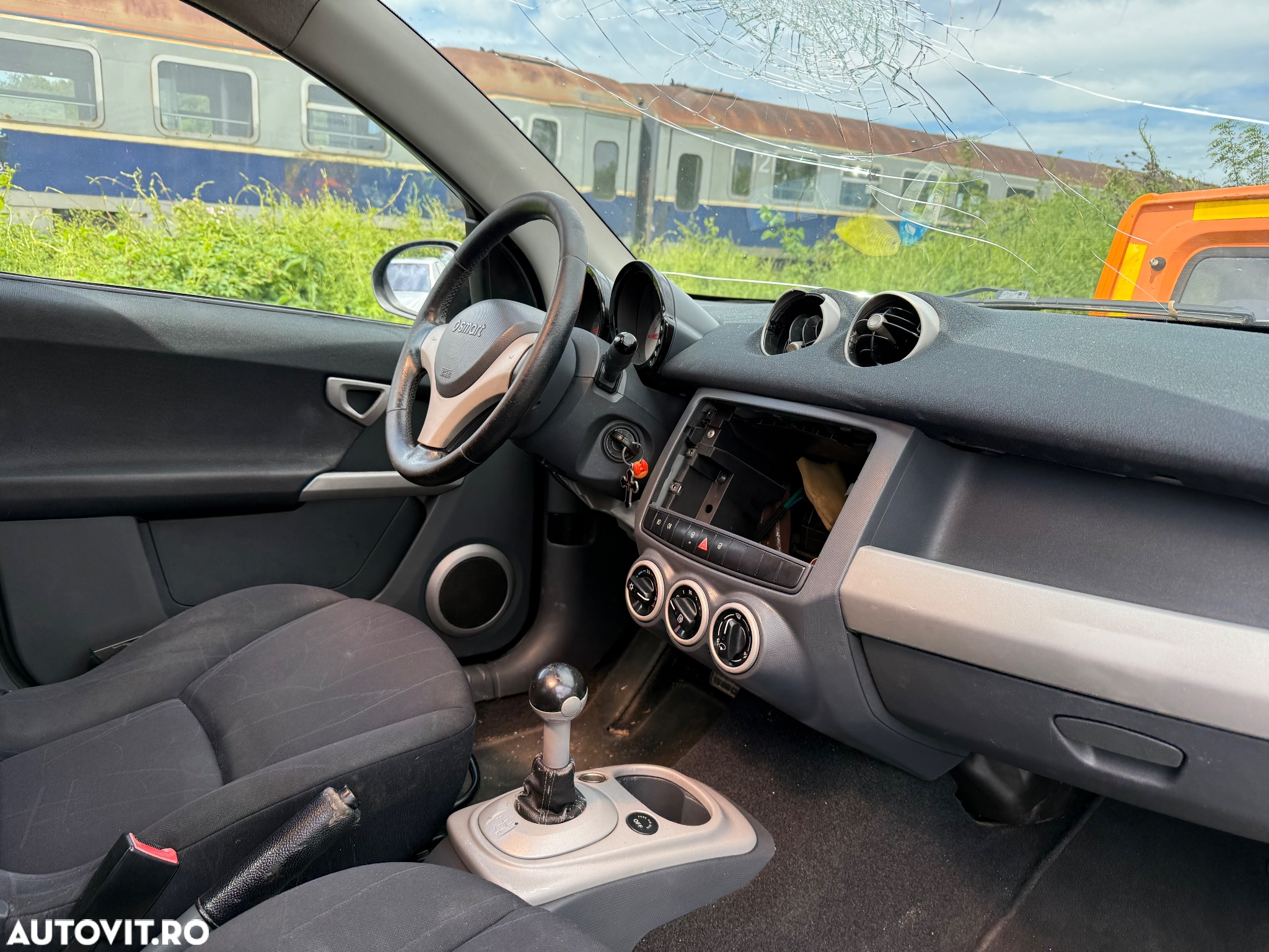 Dezmembrez dezmembrări smart Forfour 15 CDI automat 6 trepte om 639.939 motor - 7