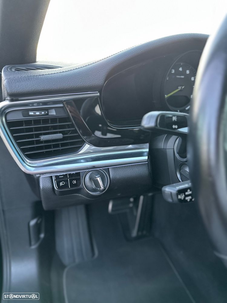 Porsche Panamera 4 E-Hybrid - 7