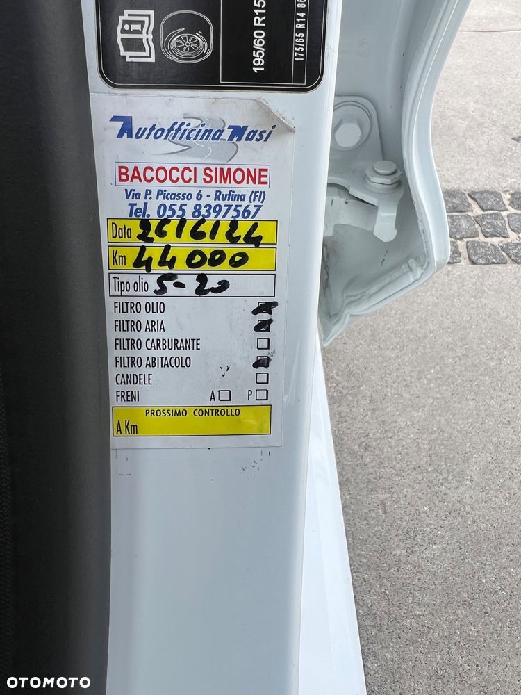 Ford Fiesta 1.1 S&S COOL&CONNECT - 33