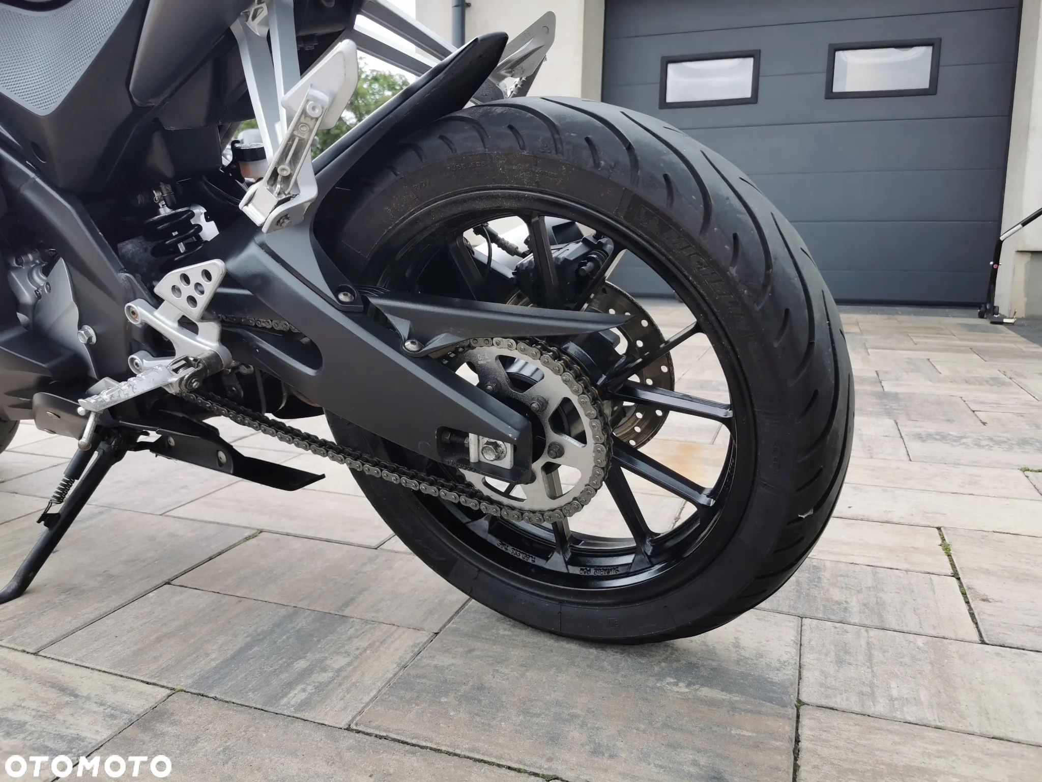 Yamaha YZF - 6