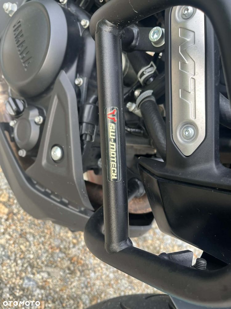 Yamaha MT - 5