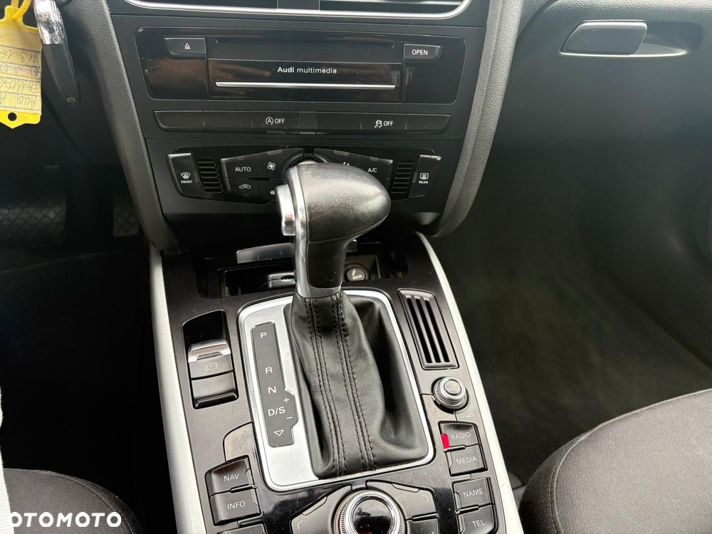 Audi A4 Avant 2.0 TDI ultra S tronic design - 23