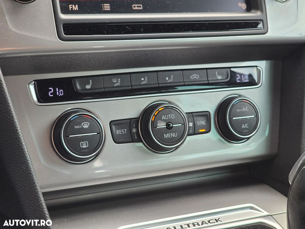 Volkswagen Passat Alltrack - 27