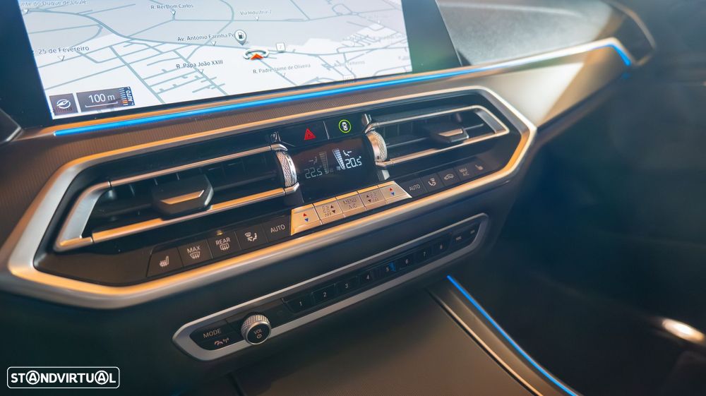 BMW X5 45 e xDrive Pack M - 24