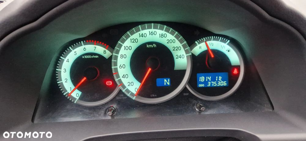 Toyota Corolla Verso 1.8 Multi-Mode Executive - 10