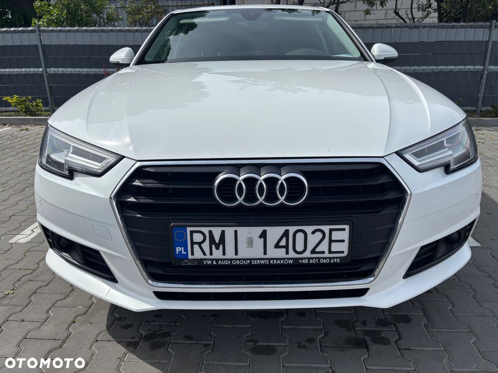 Audi A4 Avant 40 TDI Advanced S tronic - 1