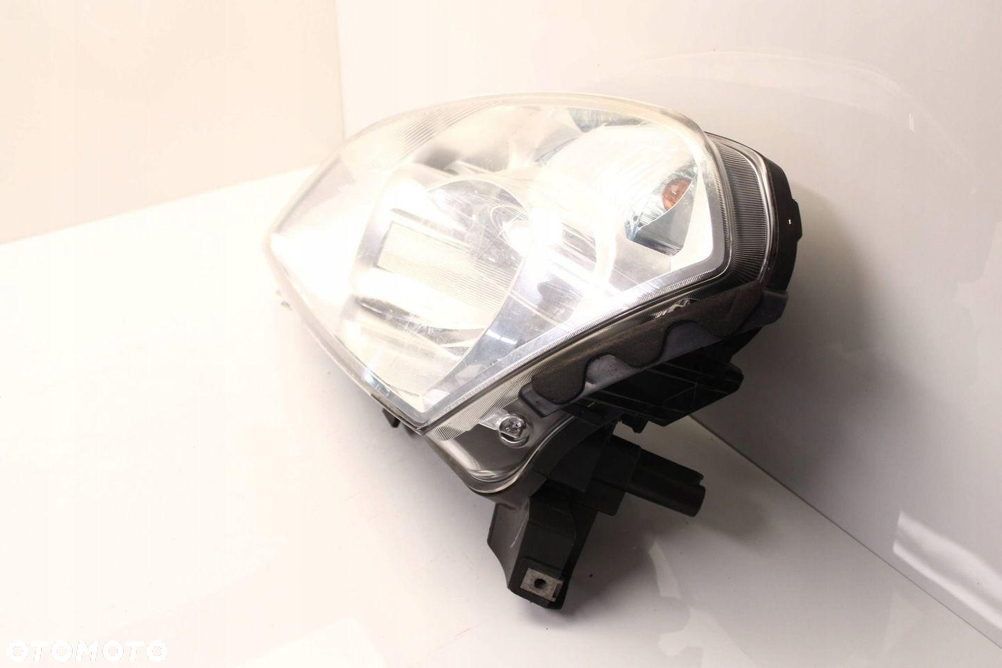 NISSAN QASHQAI J10 06R- REFLEKTOR PRZEDNI LEWY LAMPA LEWA PRZÓD - 2