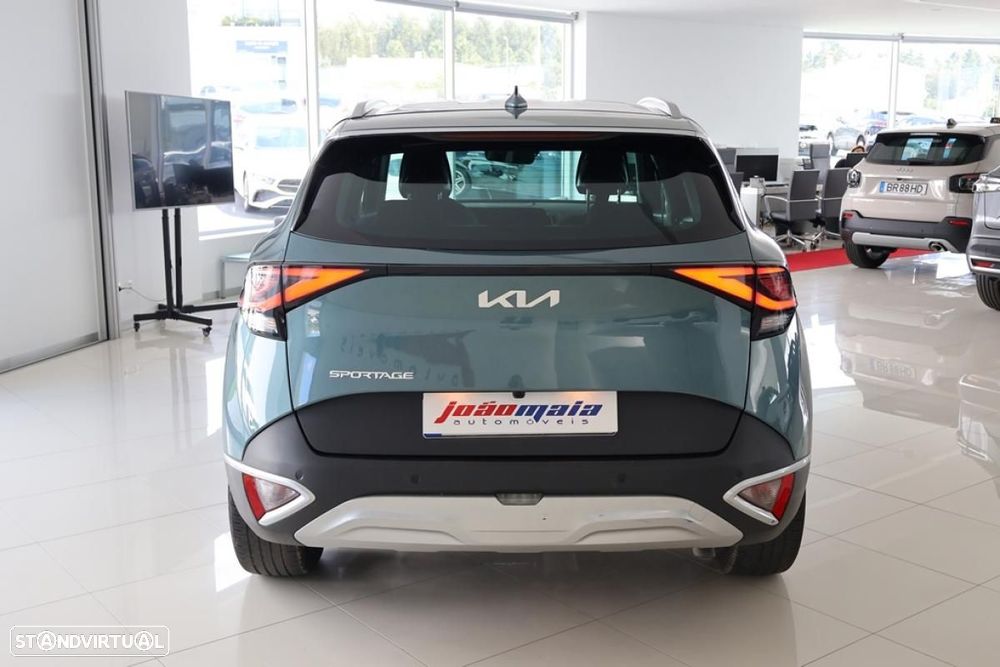 Kia Sportage 1.6 T-GDI Drive - 11