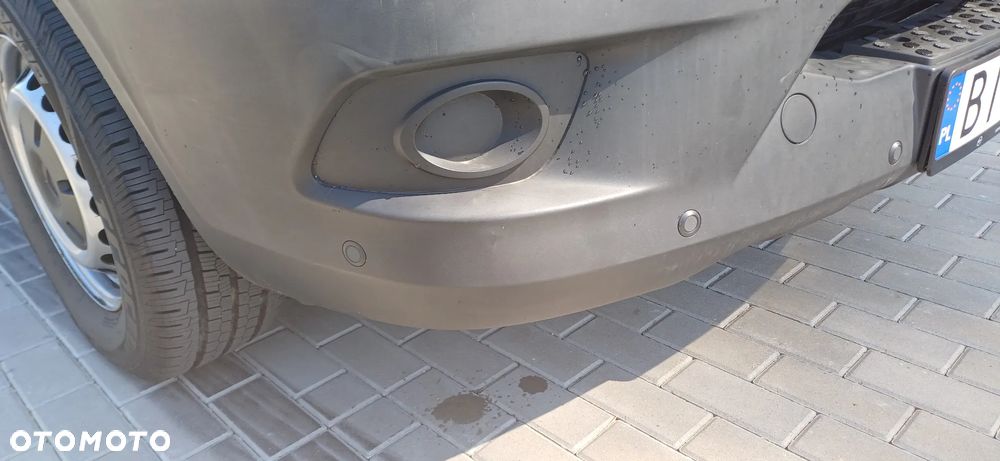 Mercedes-Benz Sprinter - 12