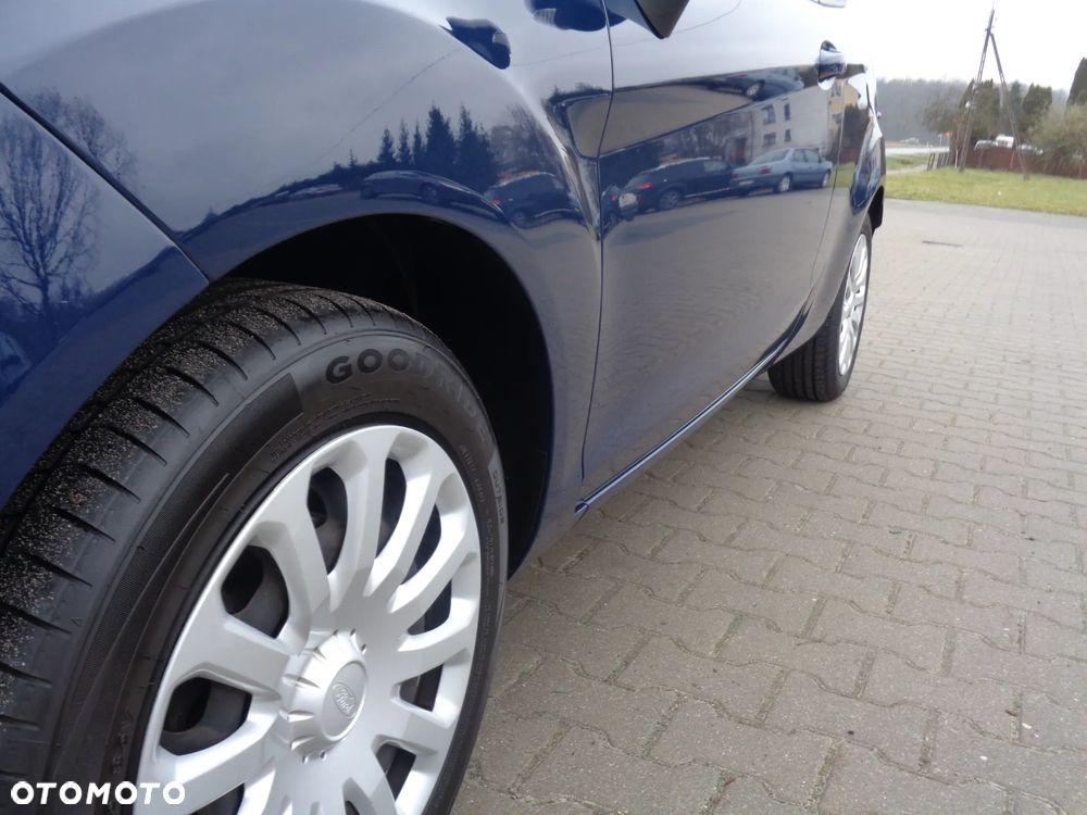 Ford Fiesta 1.25 Champions Edition - 19