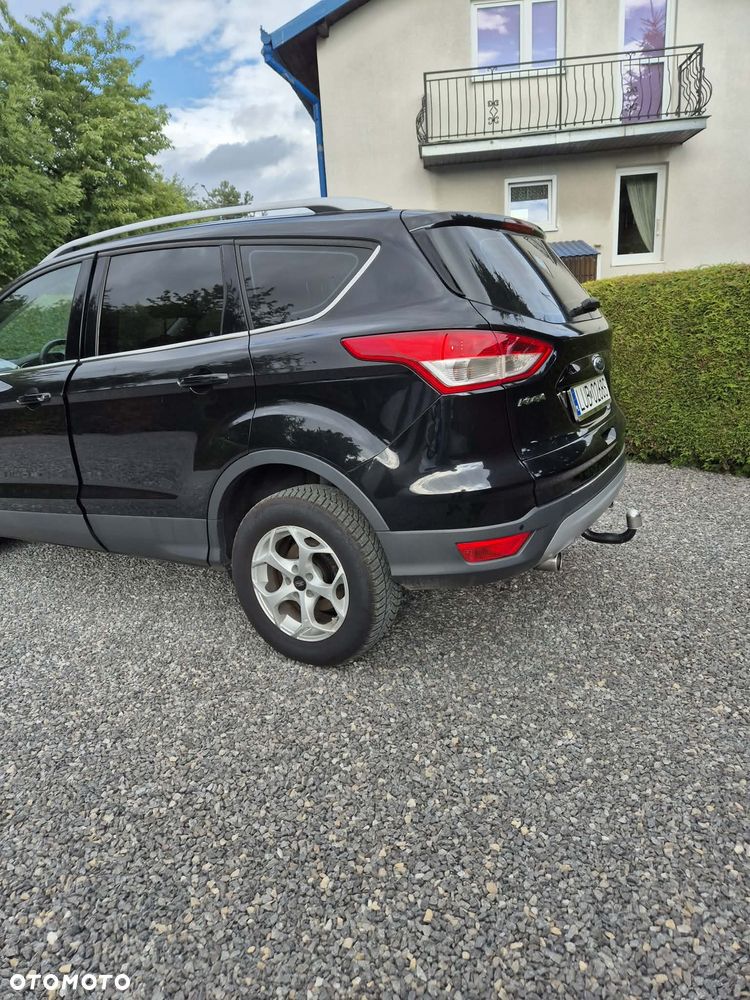 Ford Kuga - 4