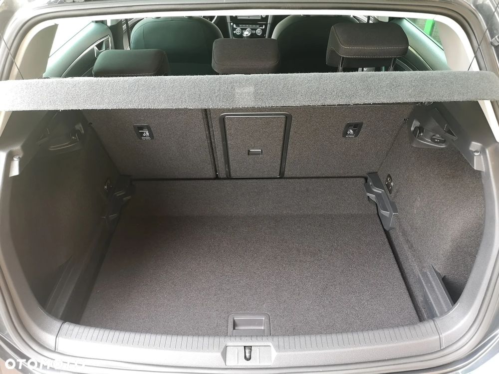 Volkswagen Golf 1.2 TSI BlueMotion Technology Allstar - 37