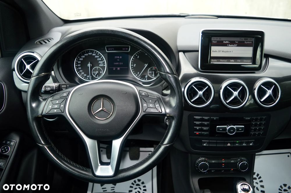 Mercedes-Benz Klasa B 180 CDI (BlueEFFICIENCY) - 16