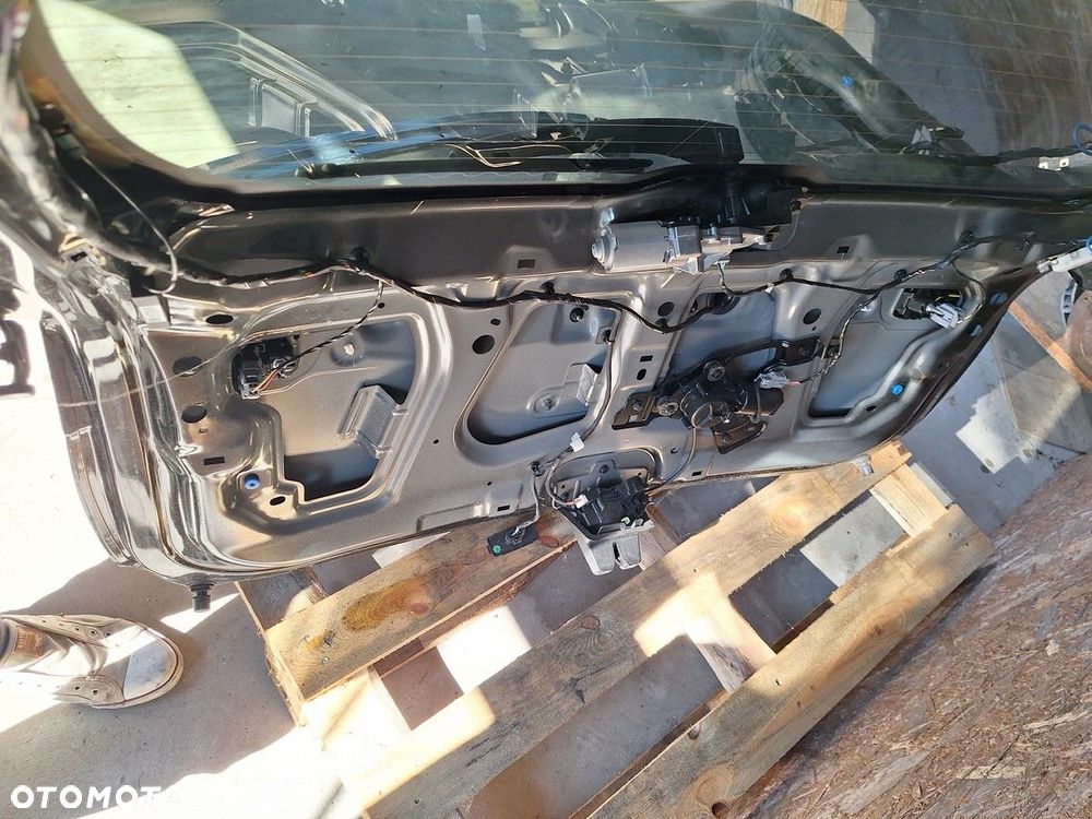 lynk&co lynk & co 01 klapa tyl tylna zderzak pdc belka demontaz orginal - 8