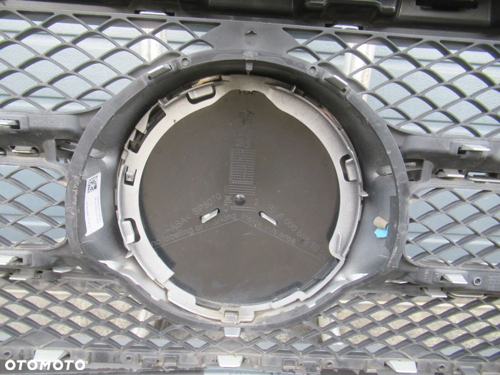 ZDERZAK PRZEDNI PRZÓD MERCEDES C-KLASA W205 LIFT 2018-2021 A2058851101 - 24