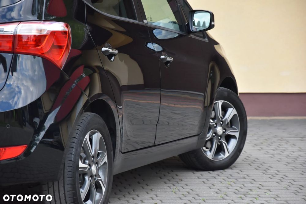 Hyundai ix20 1.4 blue YES - 6