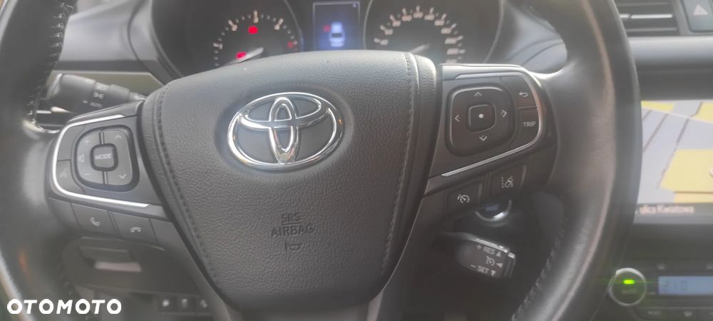 Toyota Avensis 2.0 D-4D Premium - 8