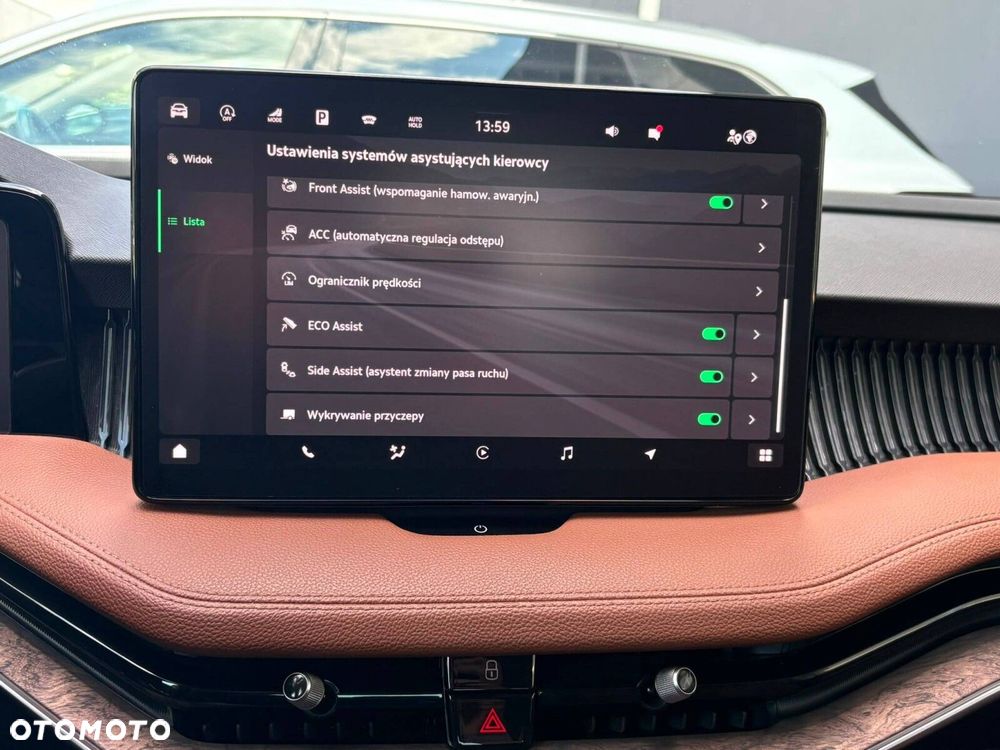 Skoda Superb 2.0 TSI 4x4 L&K DSG - 29