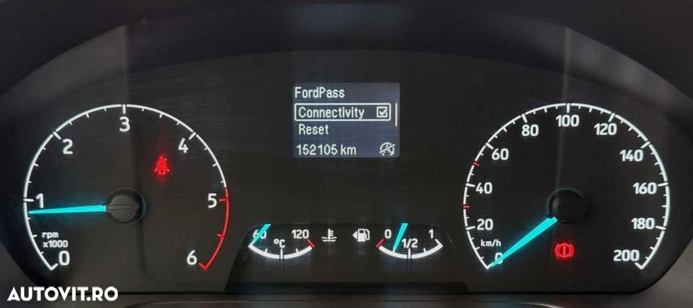 Ford TRANSIT CUSTOM - 29