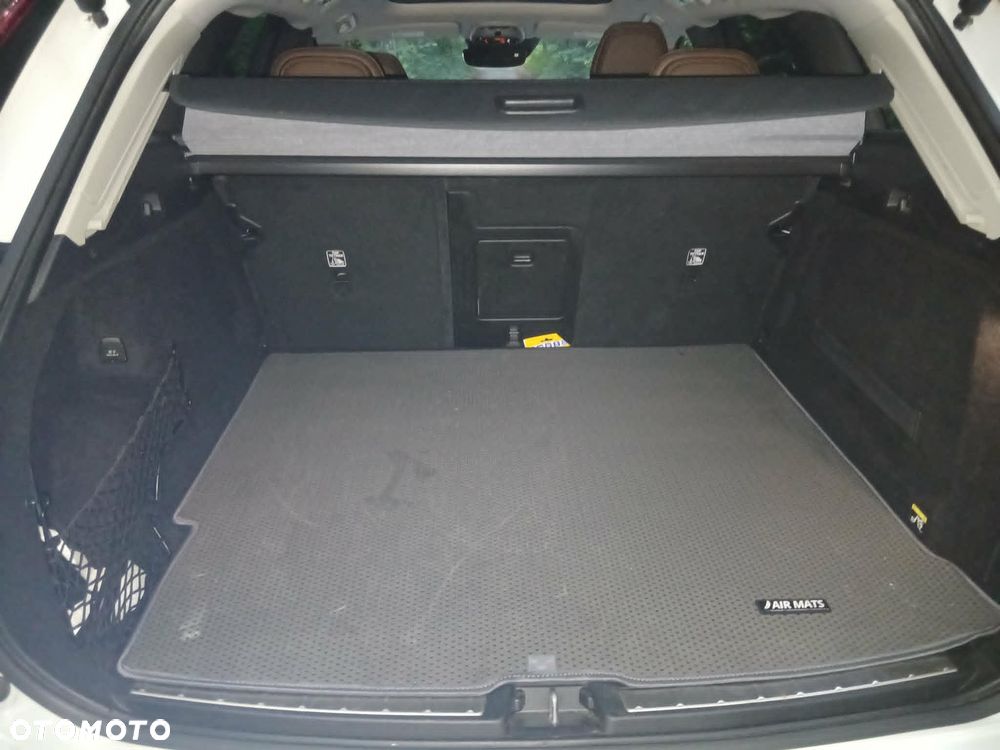 Volvo XC 60 T6 AWD Geartronic Momentum - 17